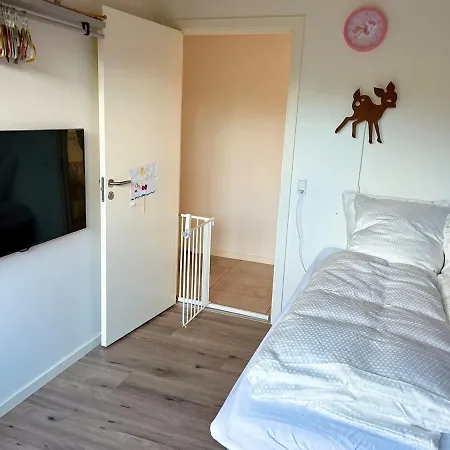 Villa Spacious Family Retreat With Garden & Patio *